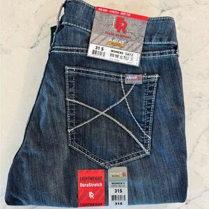 Ariat FR Women’s Durastretch Mid-rise Bootcut Jeans Size 31S